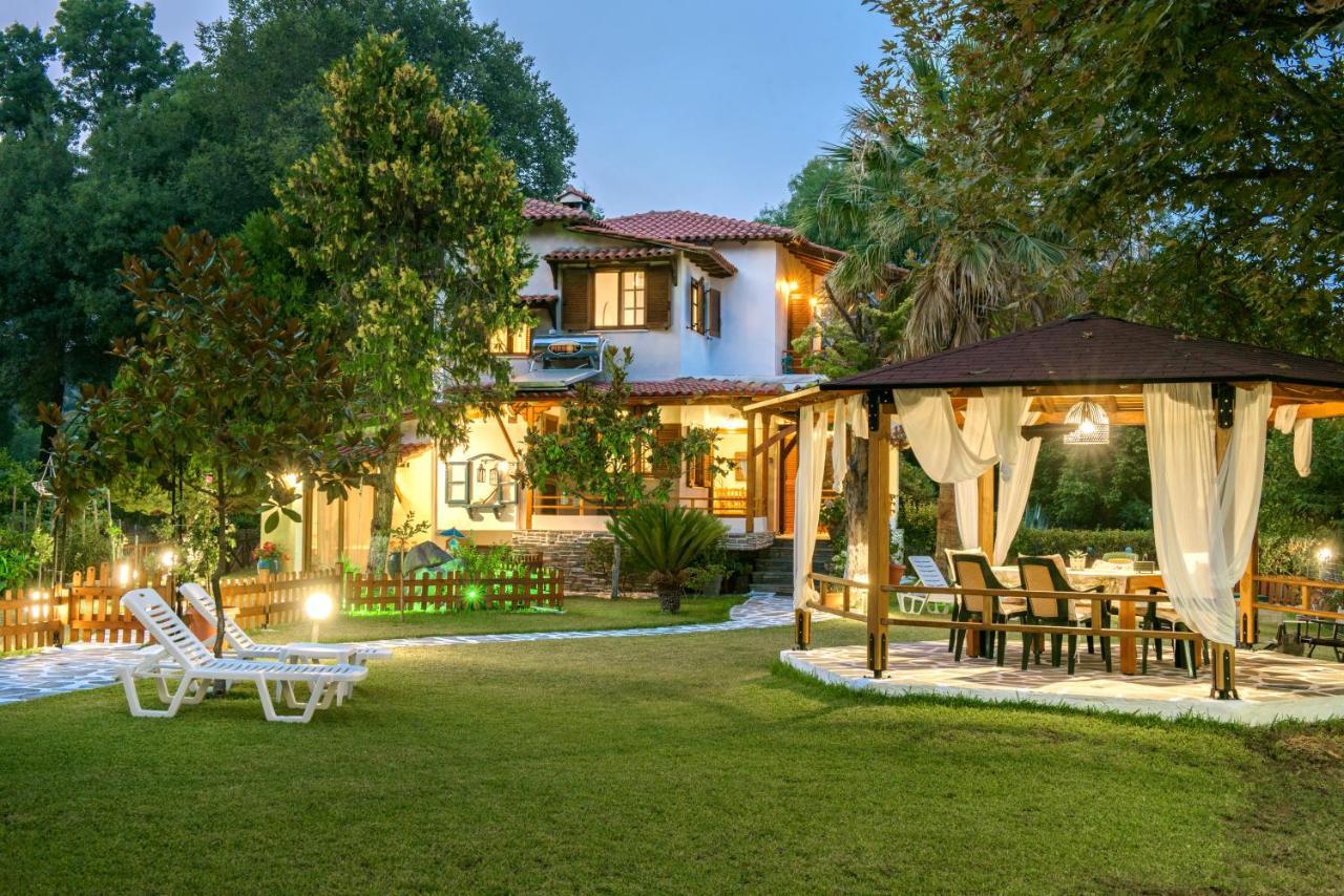 Villa Palmera Иерисос Екстериор снимка
