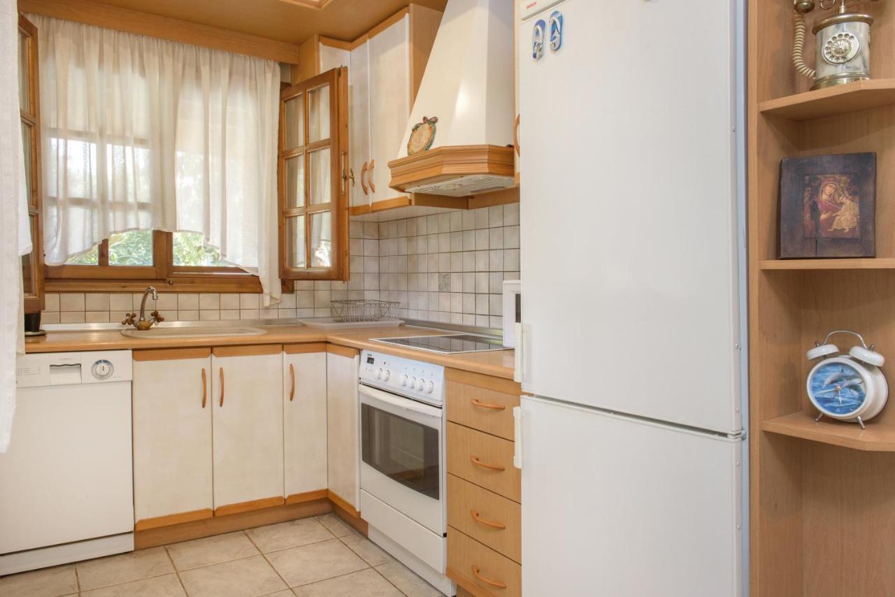 Villa Palmera Иерисос Екстериор снимка